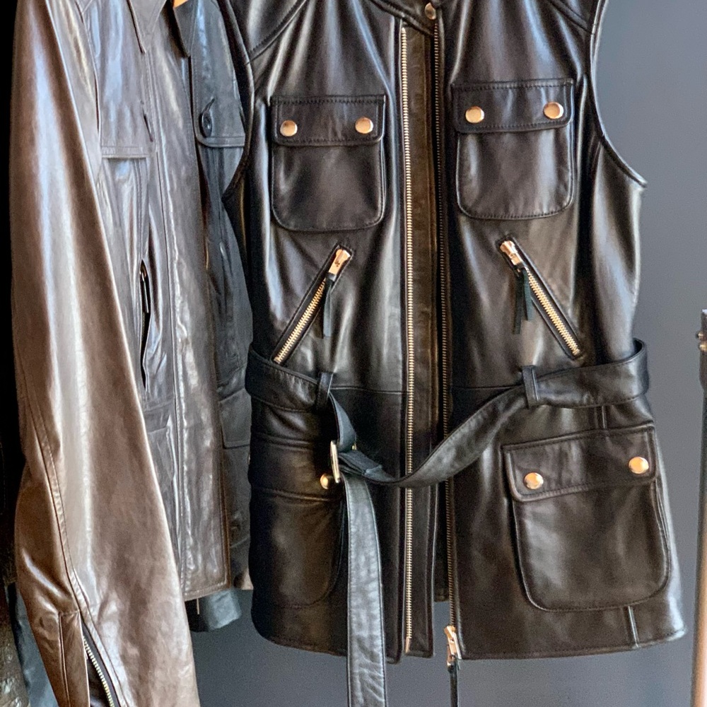 INC Leather sleeveless jacket